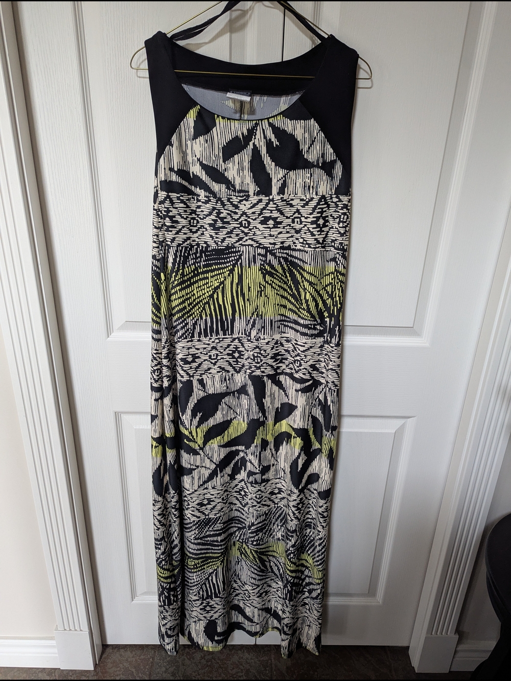 Abstract Print Sleeveless Maxi Dress in Black, White & Lime - Women